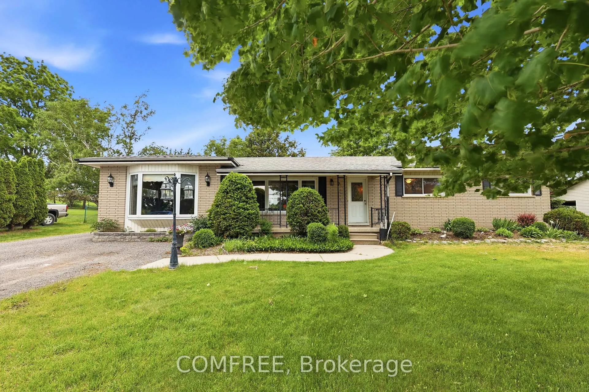 Photo 1 of 1408 Yankee Line, Selwyn — HOMEH