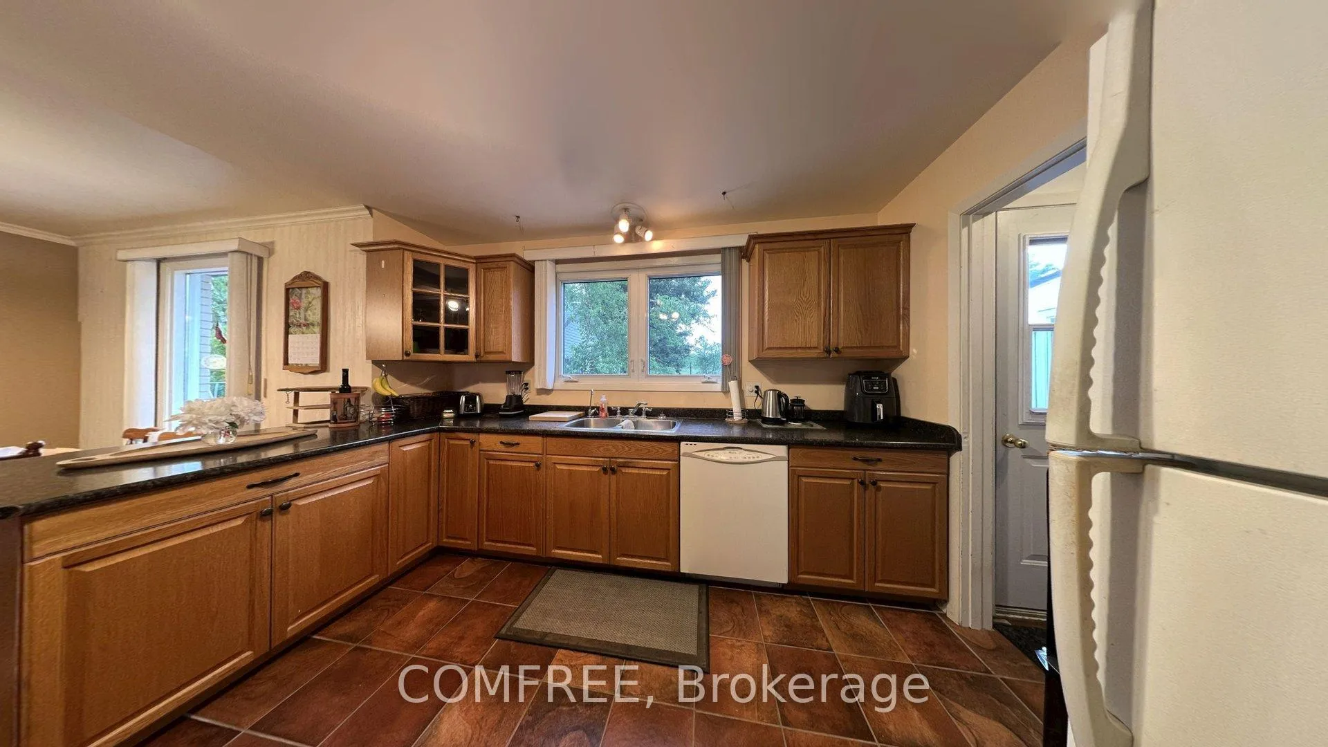 Photo 10 of 1408 Yankee Line, Selwyn — HOMEH