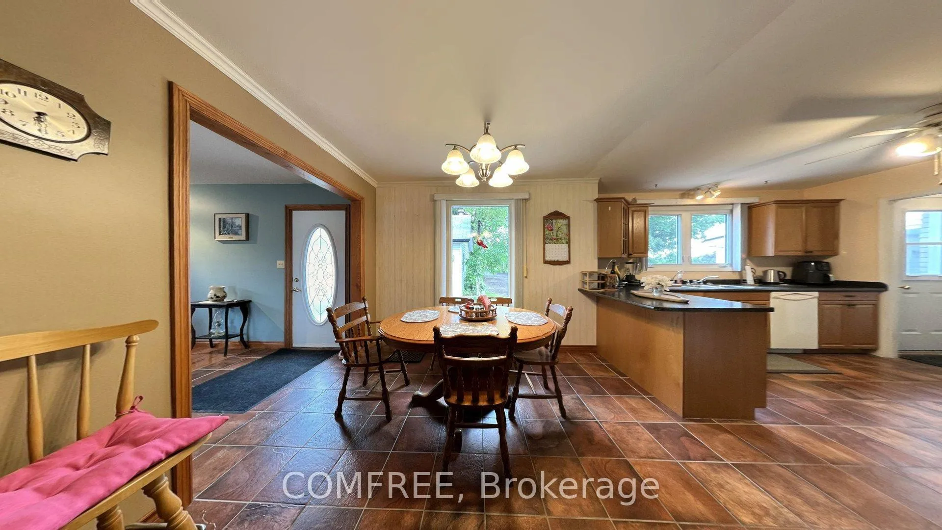 Photo 11 of 1408 Yankee Line, Selwyn — HOMEH