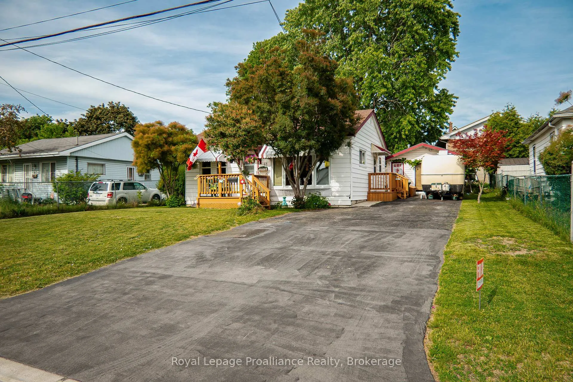 Photo 2 of 61 Orchard Drive, Belleville, Belleville Ward — HOMEH