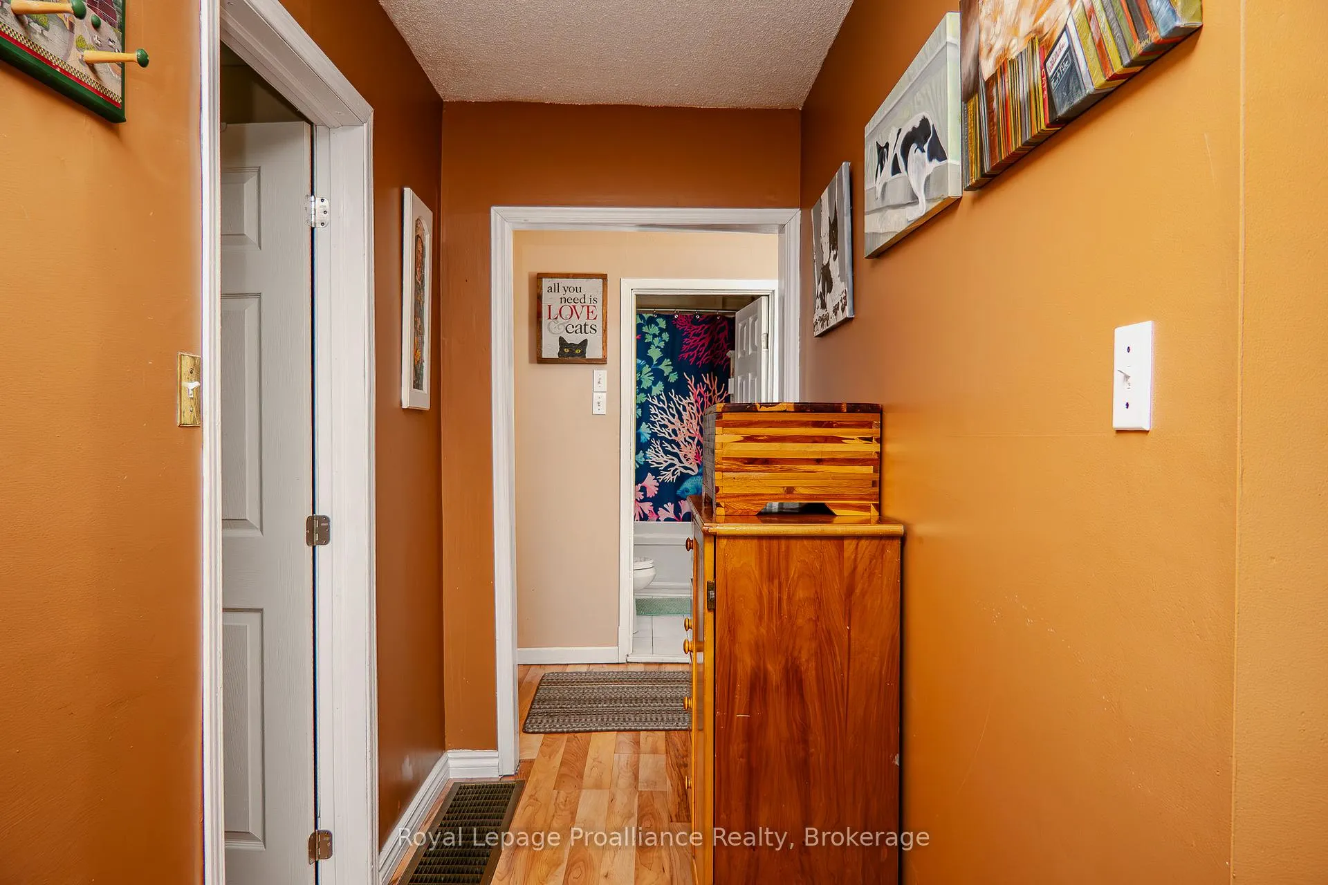Photo 6 of 61 Orchard Drive, Belleville, Belleville Ward — HOMEH