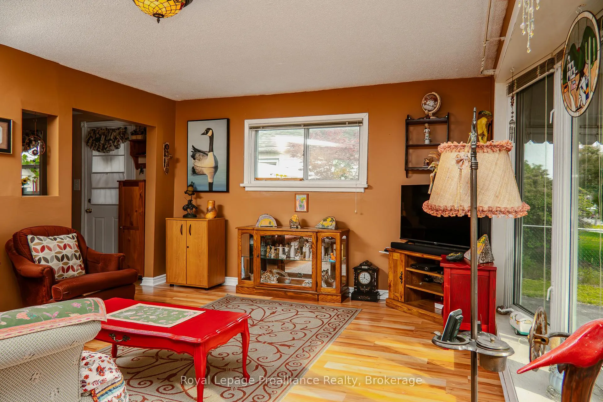 Photo 7 of 61 Orchard Drive, Belleville, Belleville Ward — HOMEH