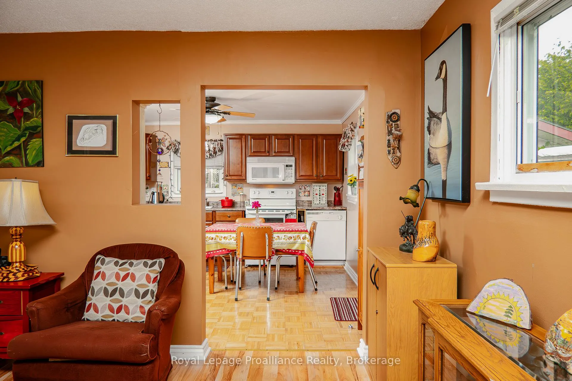 Photo 13 of 61 Orchard Drive, Belleville, Belleville Ward — HOMEH