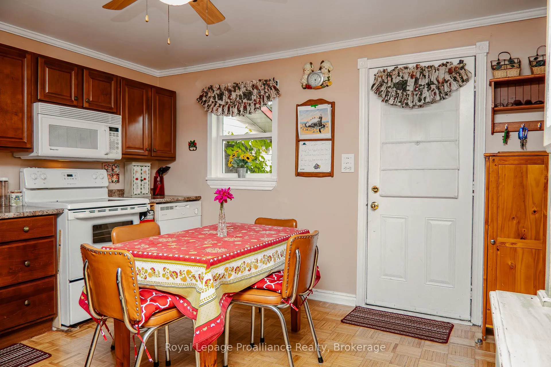 Photo 18 of 61 Orchard Drive, Belleville, Belleville Ward — HOMEH