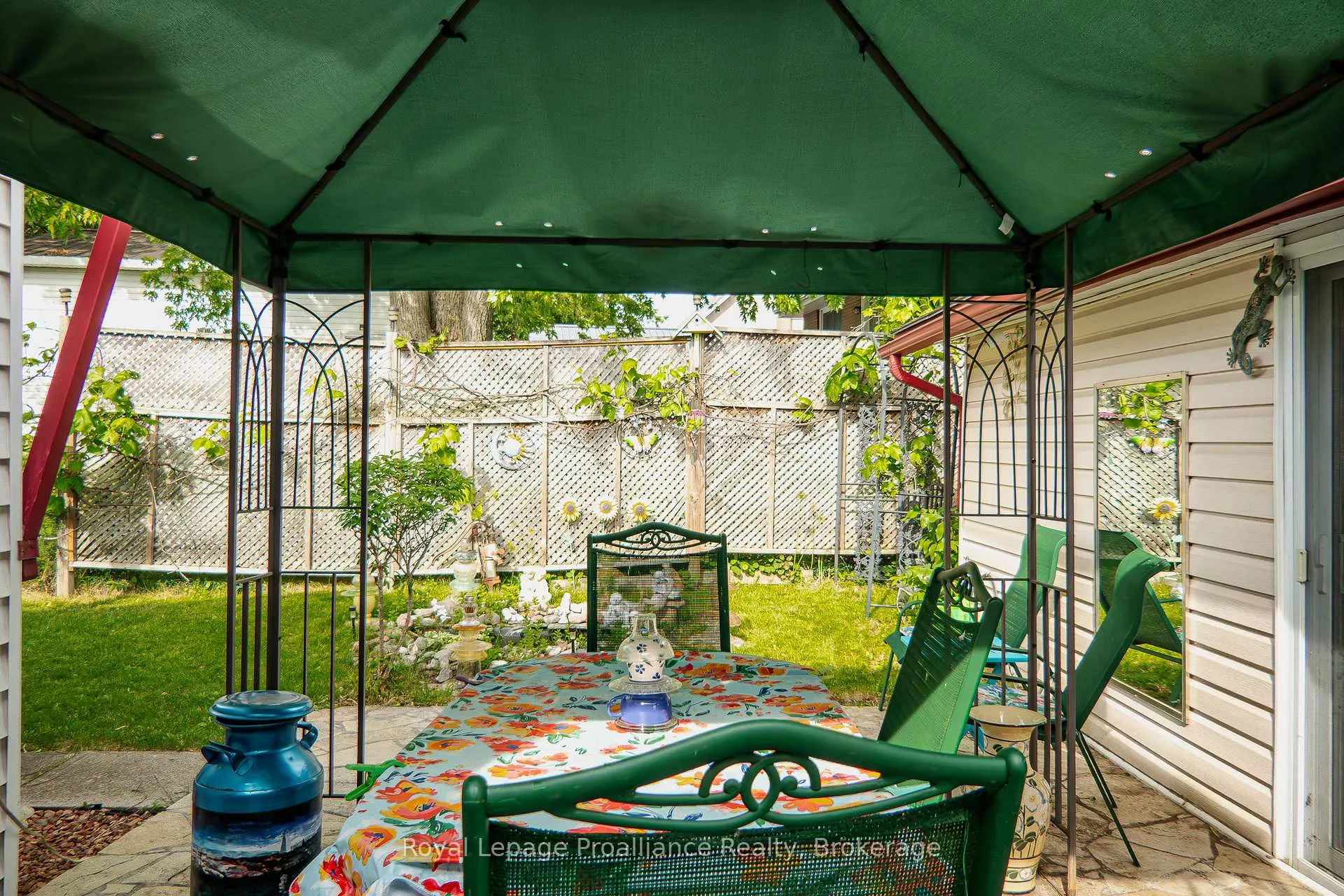 Photo 46 of 61 Orchard Drive, Belleville, Belleville Ward — HOMEH