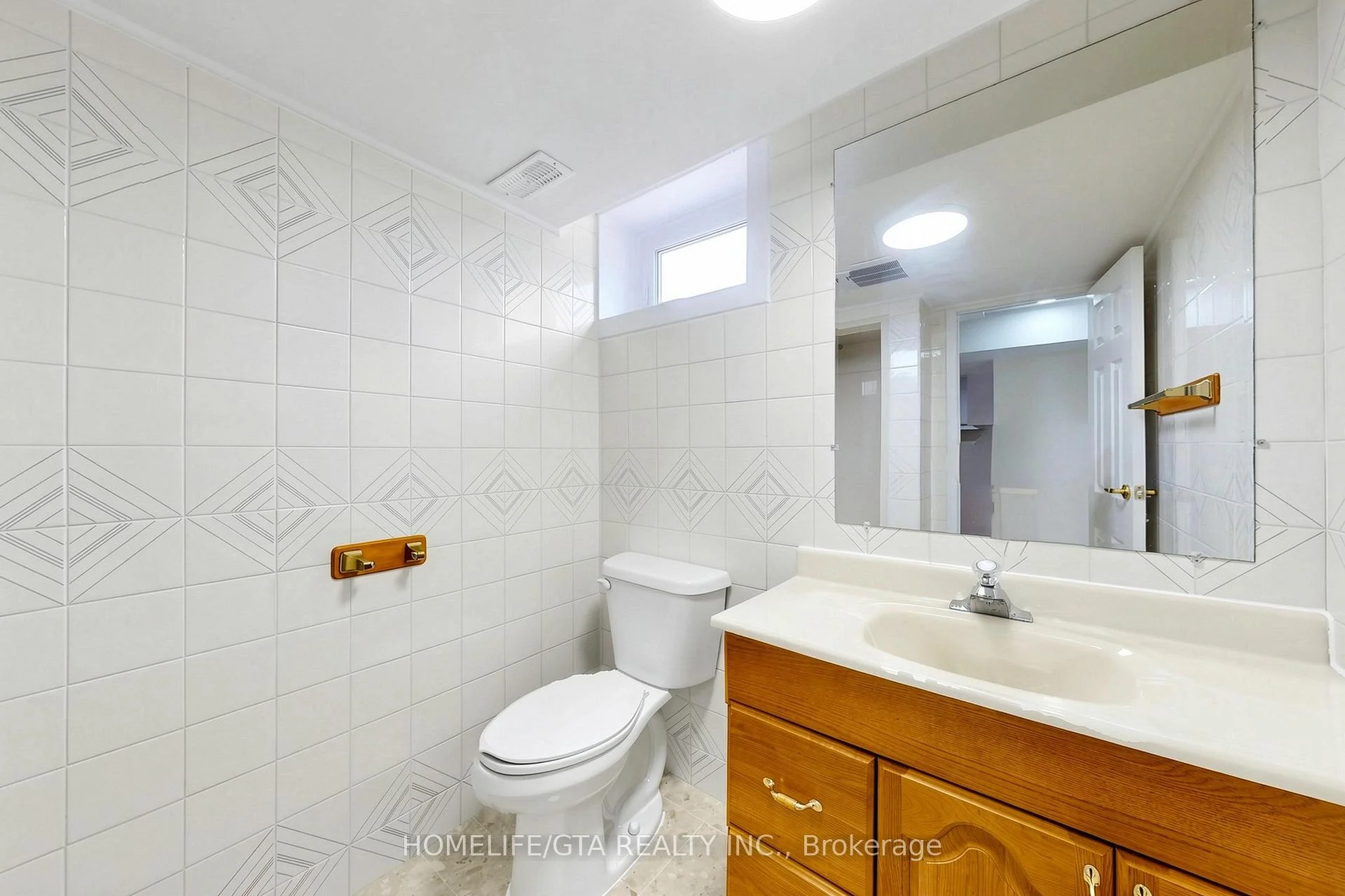 Photo 52 of Unit Basement, 940 Townline Road S, Oshawa, Donevan — HOMEH