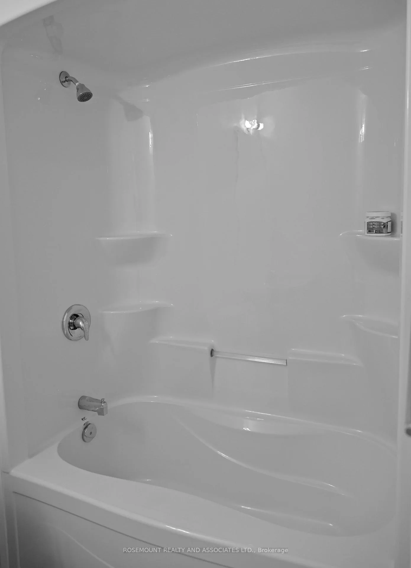Photo 12 of Unit 308, 670 Gordon Street, Whitby, Port Whitby — HOMEH