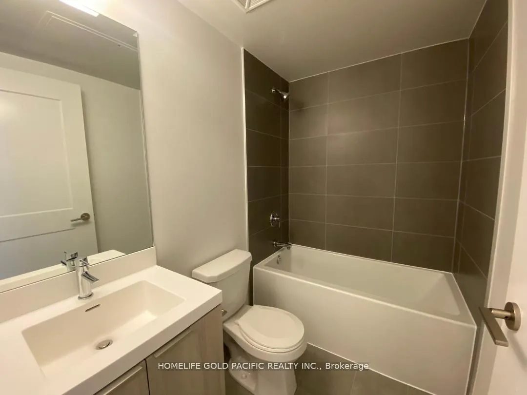 Photo 11 of Unit 3507, 8 Widmer Street, Toronto, Waterfront Communities — HOMEH