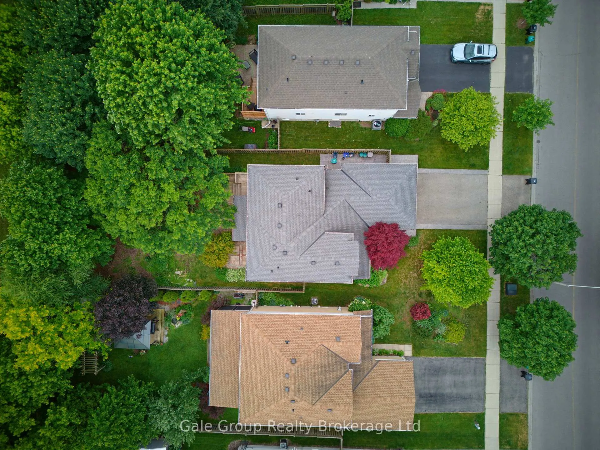 Photo 4 of 209 Hilltop Drive, North Dumfries — HOMEH