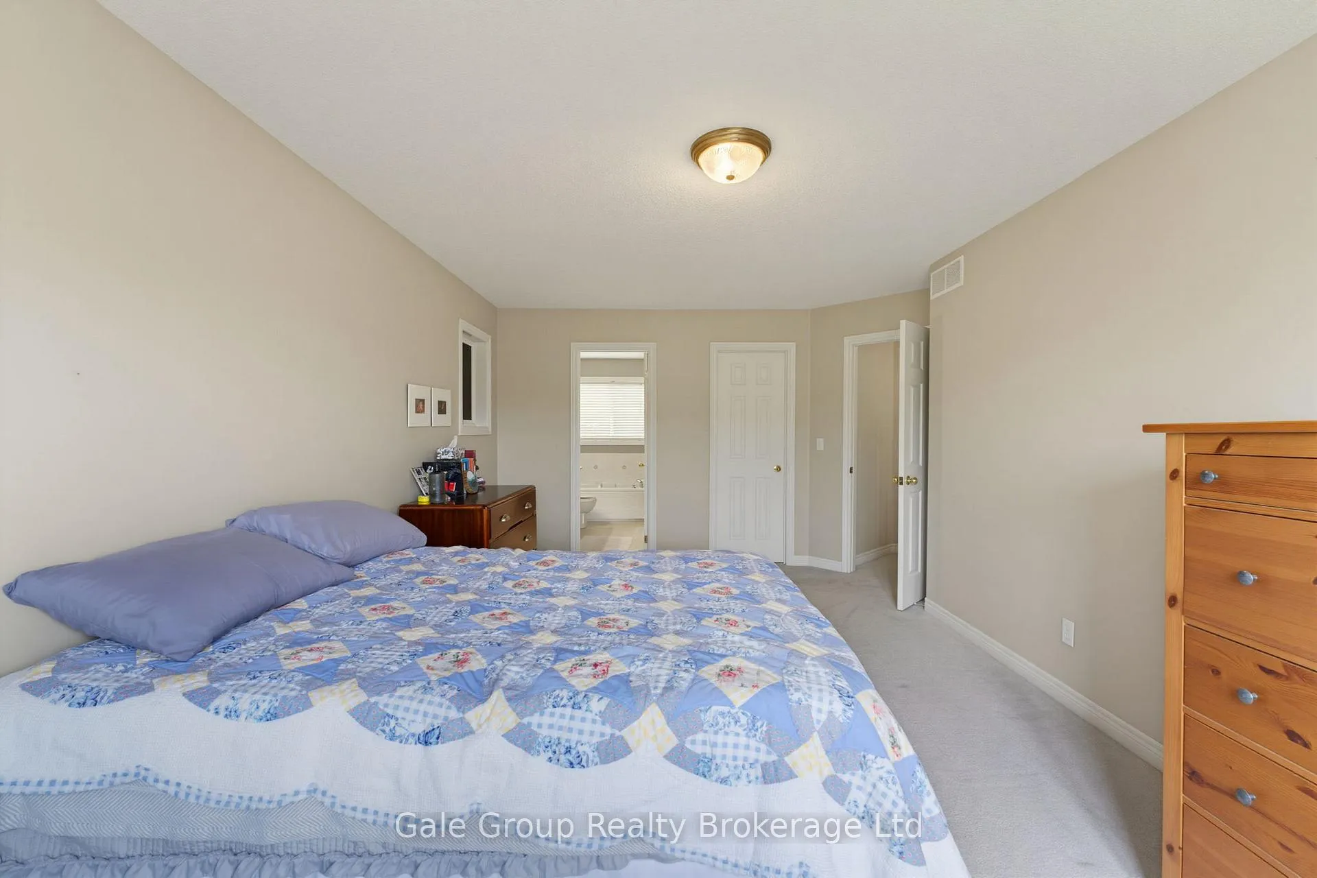 Photo 19 of 209 Hilltop Drive, North Dumfries — HOMEH