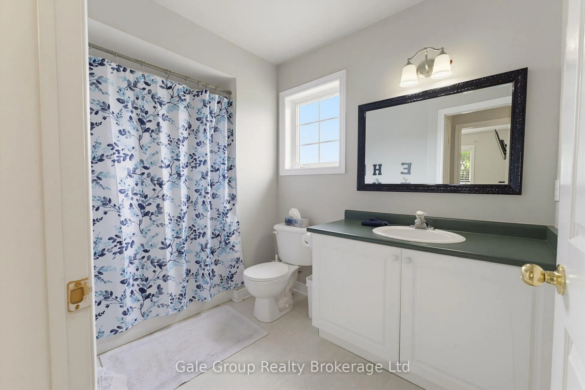 Photo 23 of 209 Hilltop Drive, North Dumfries — HOMEH