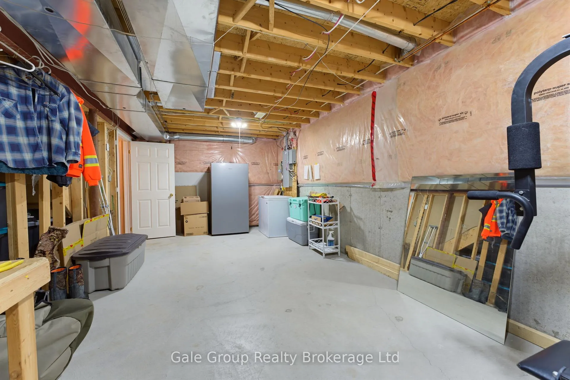 Photo 29 of 209 Hilltop Drive, North Dumfries — HOMEH