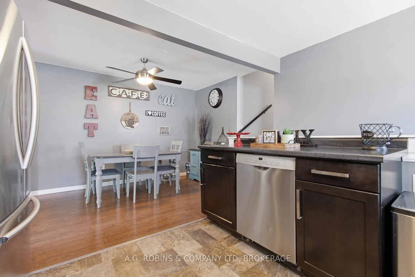Photo 17 of 10 Chantal Court, Welland, Lincoln/Crowland — HOMEH
