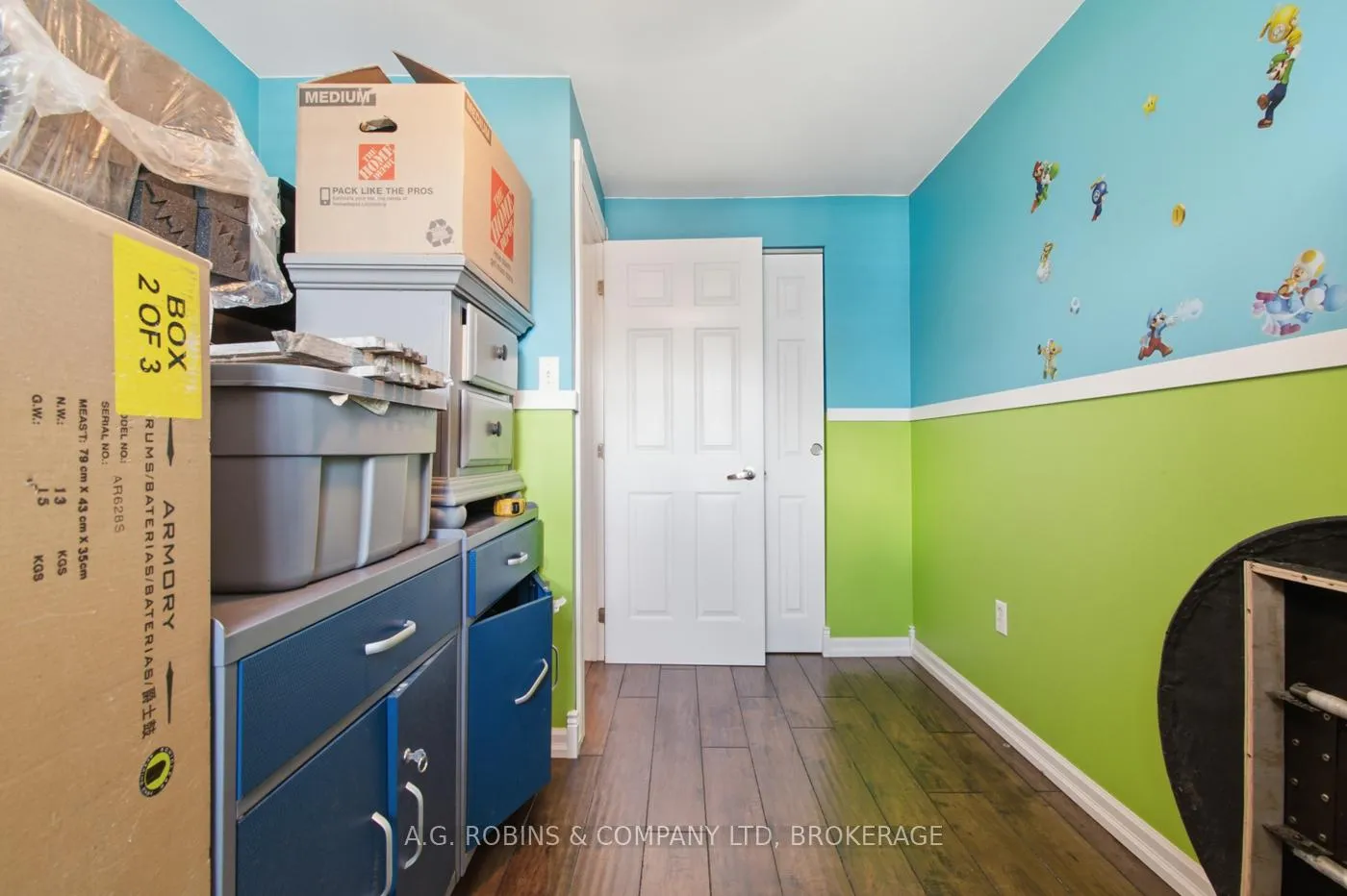 Photo 23 of 10 Chantal Court, Welland, Lincoln/Crowland — HOMEH
