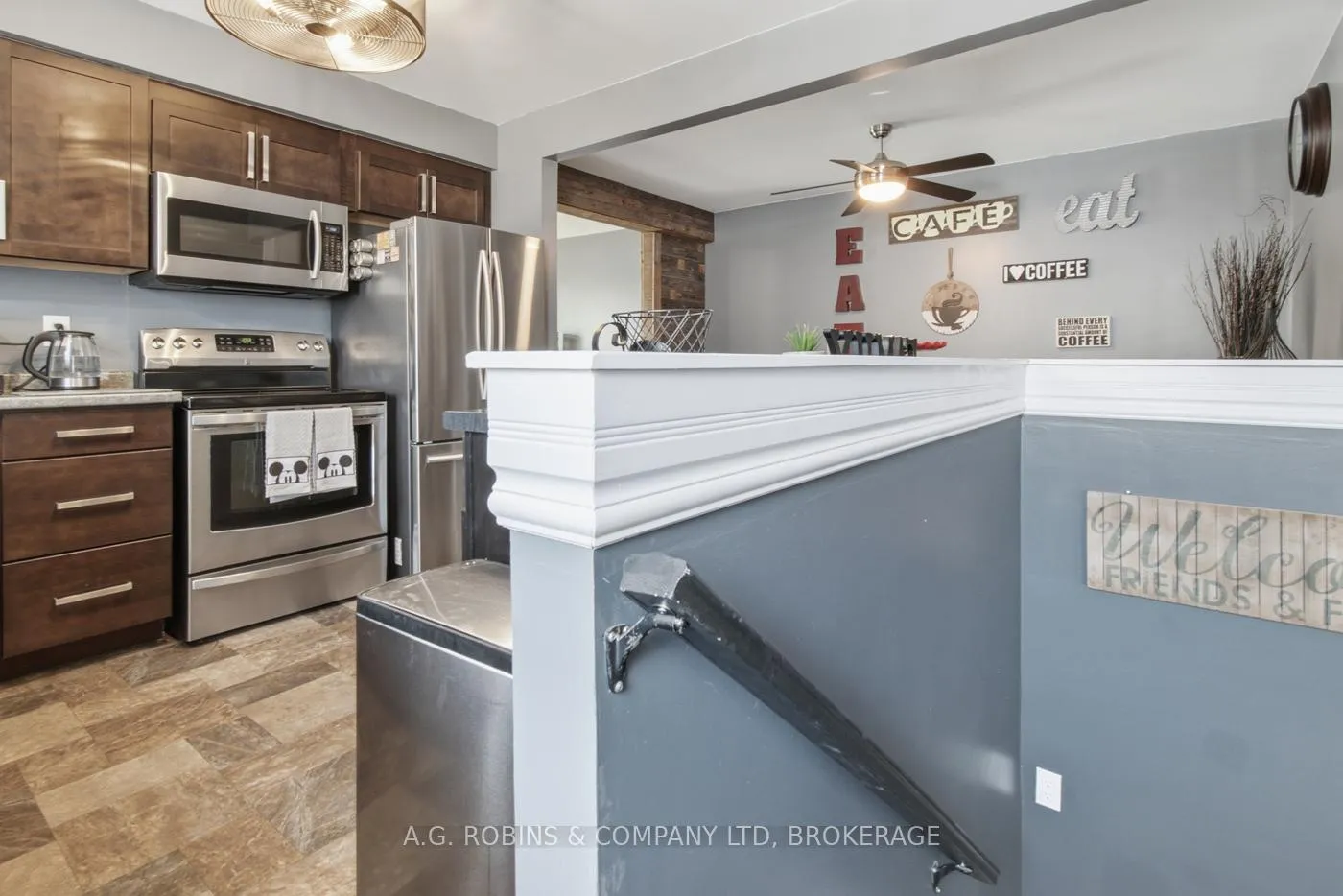 Photo 25 of 10 Chantal Court, Welland, Lincoln/Crowland — HOMEH