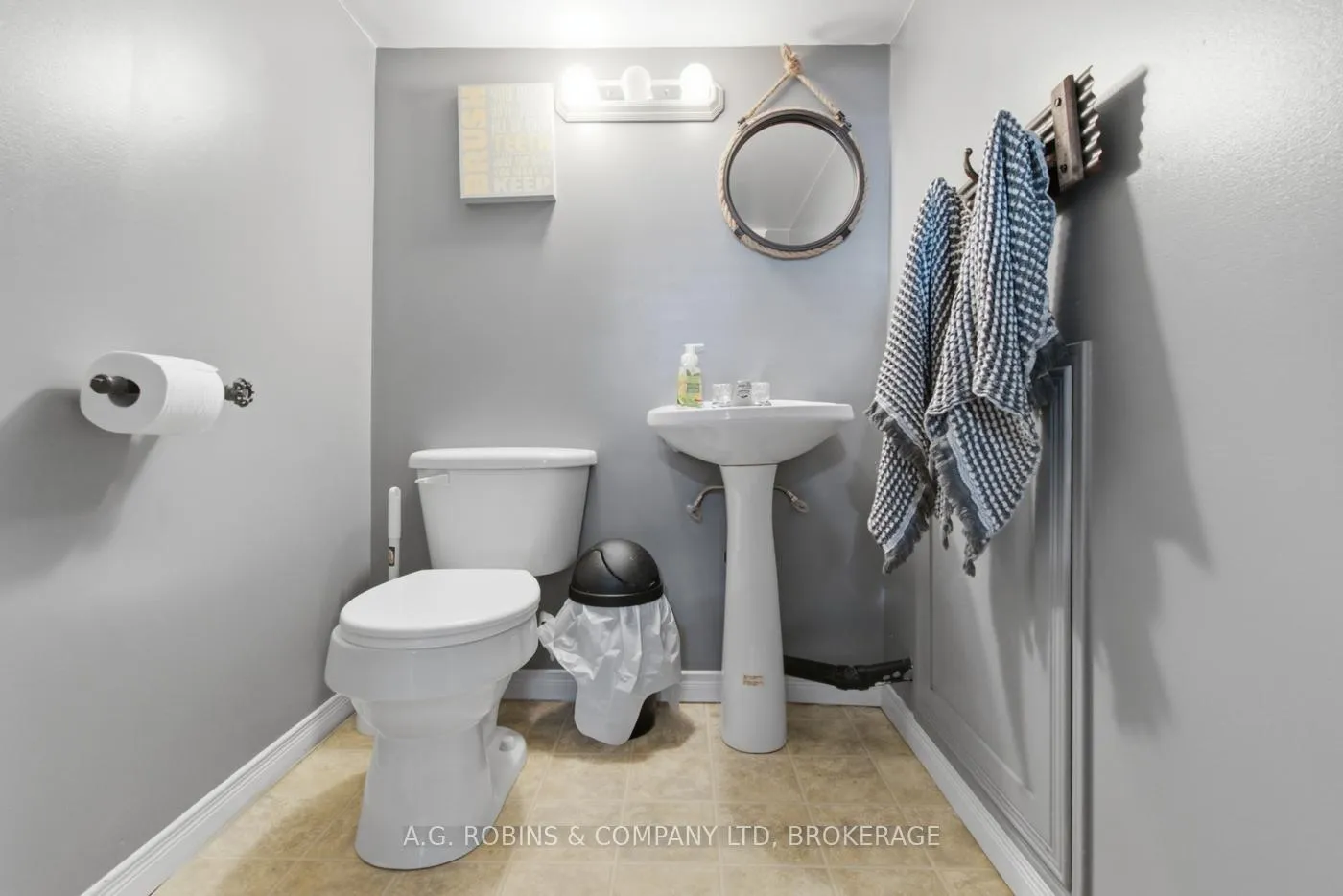 Photo 31 of 10 Chantal Court, Welland, Lincoln/Crowland — HOMEH
