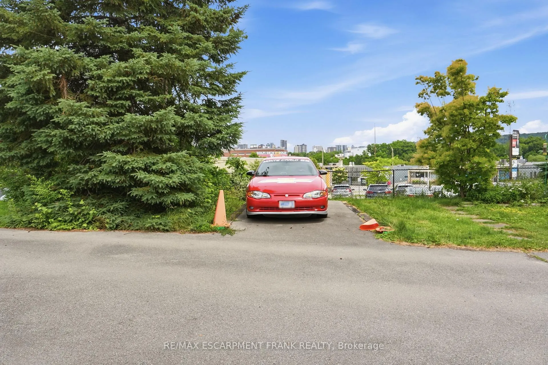 Photo 47 of 67 Paradise Road S, Hamilton, Westdale — HOMEH