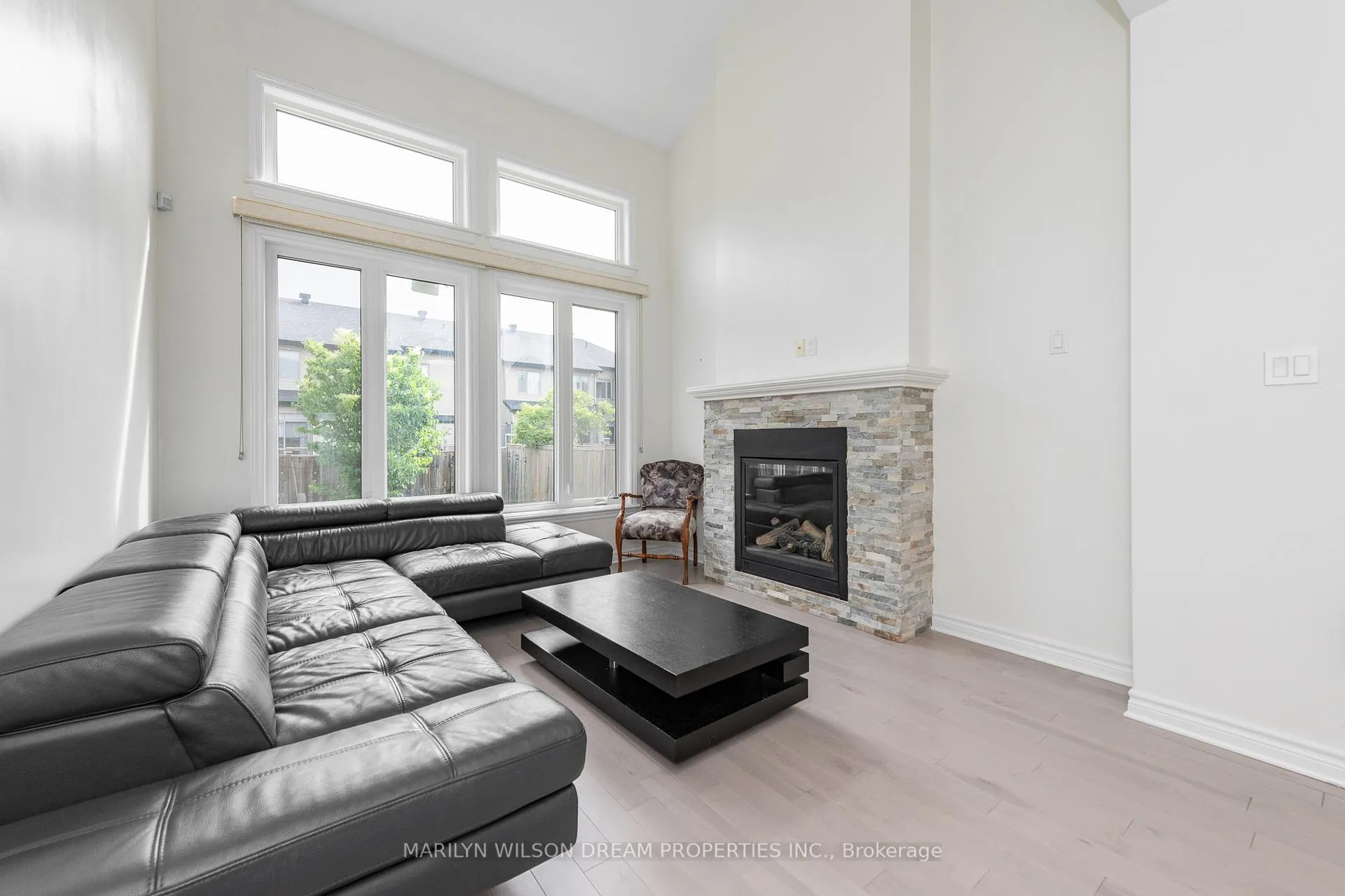 Photo 14 of 139 Popplewell Crescent, Ottawa, Barrhaven - Cedargrove/Fraserdale — HOMEH