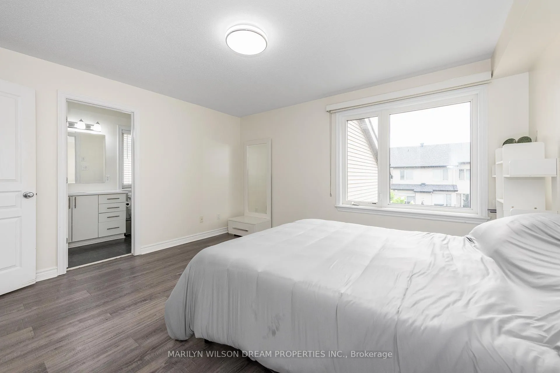 Photo 23 of 139 Popplewell Crescent, Ottawa, Barrhaven - Cedargrove/Fraserdale — HOMEH