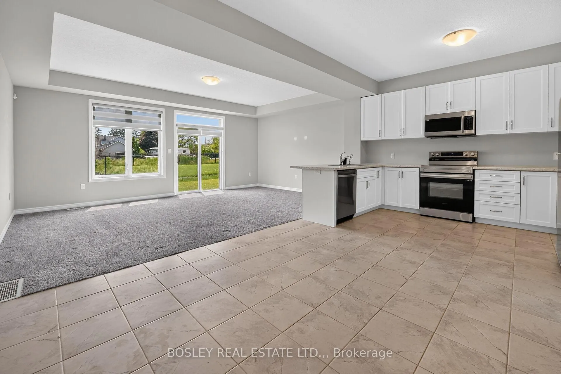 Photo 10 of 10 Zoe Lane, Hamilton, Binbrook — HOMEH