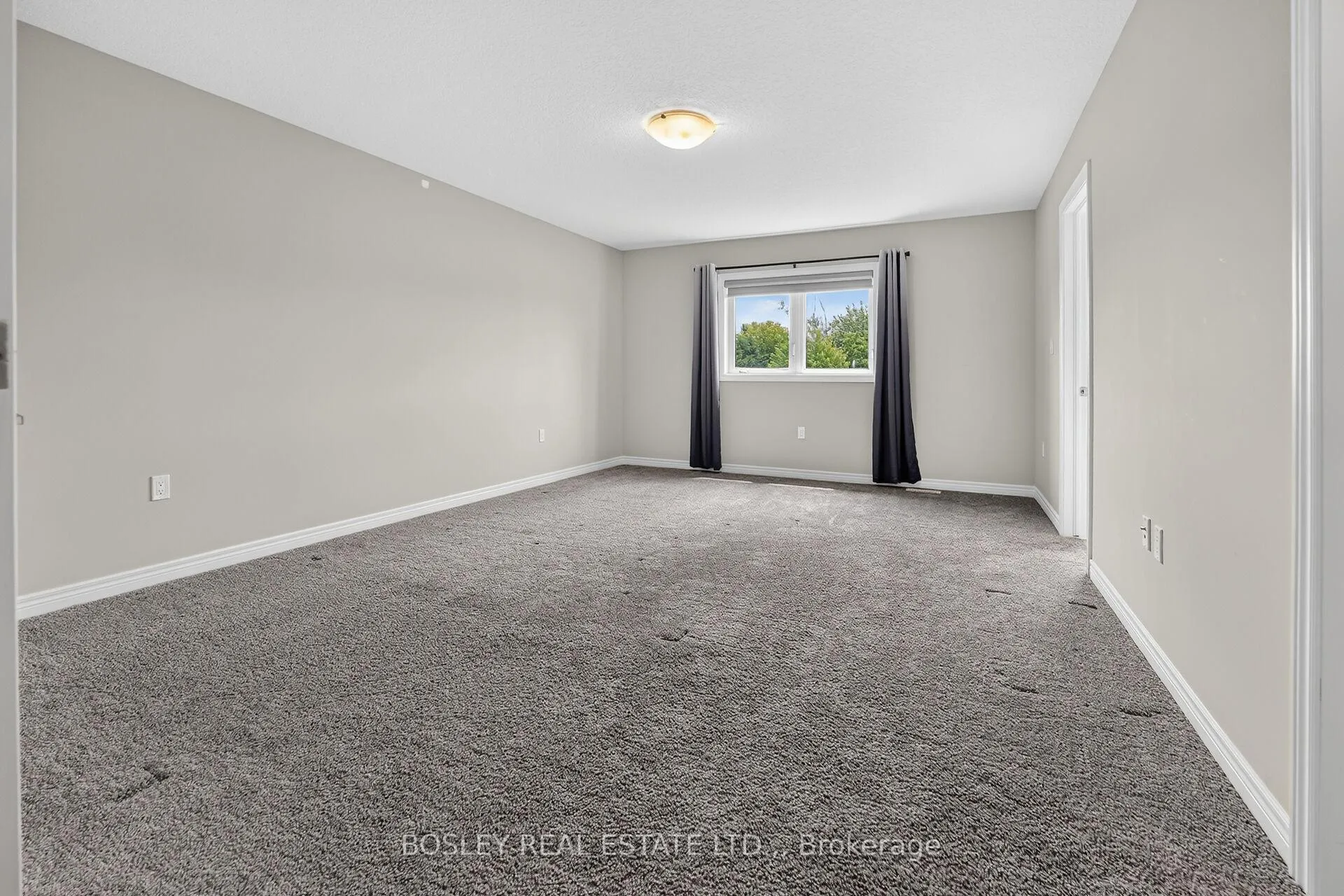 Photo 17 of 10 Zoe Lane, Hamilton, Binbrook — HOMEH
