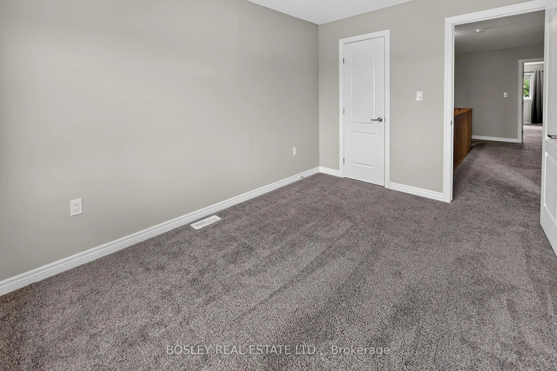 Photo 24 of 10 Zoe Lane, Hamilton, Binbrook — HOMEH