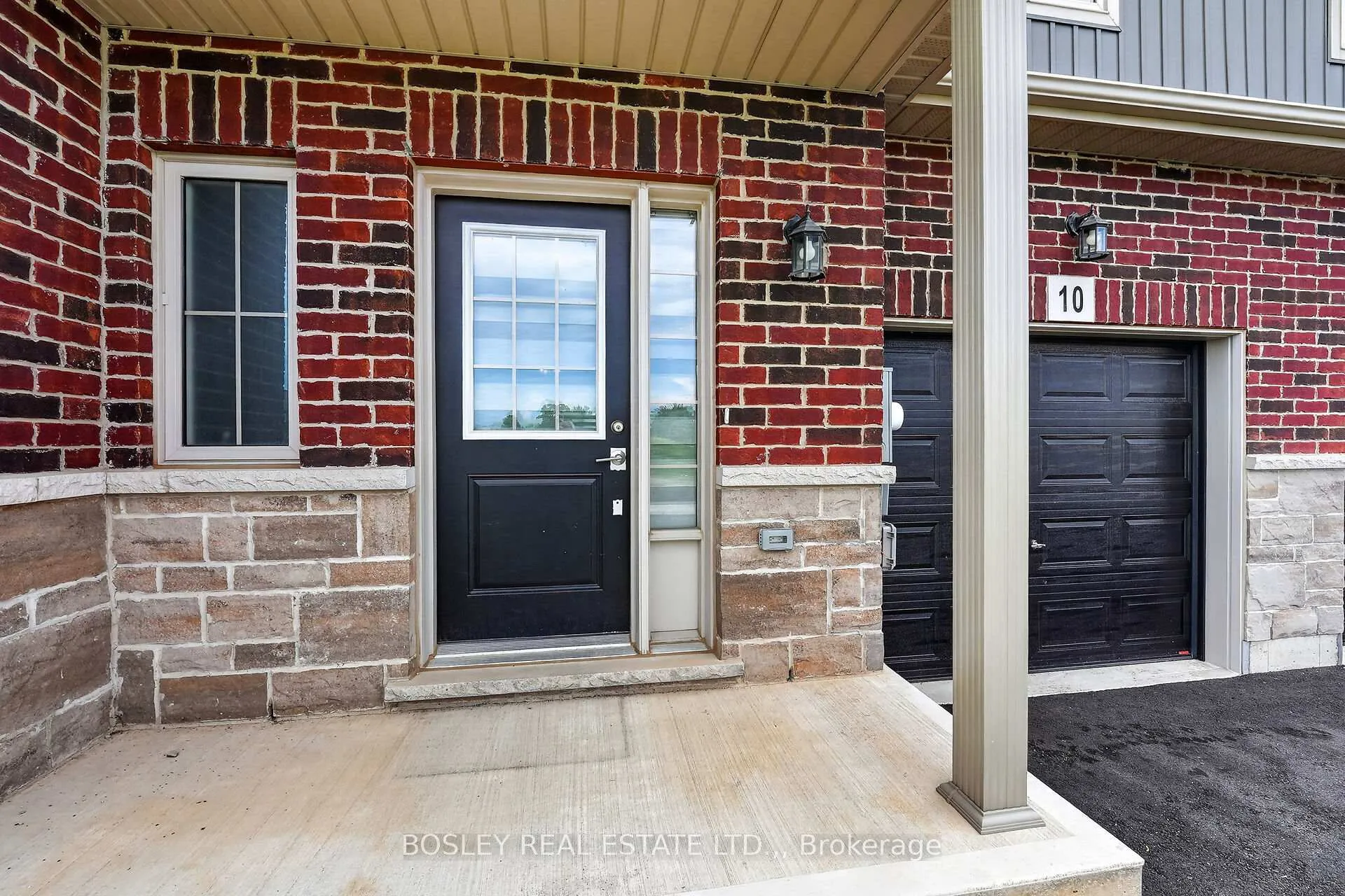 Photo 35 of 10 Zoe Lane, Hamilton, Binbrook — HOMEH