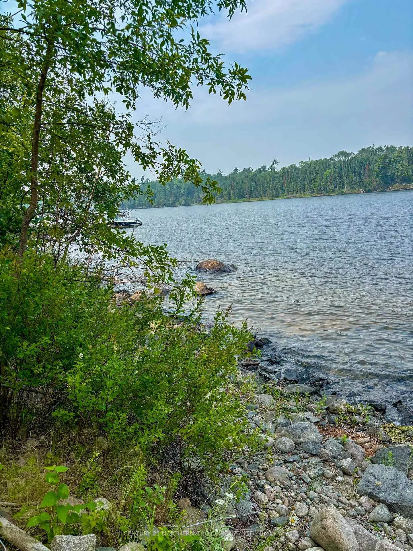 Photo 25 of Unit 1, 1 Thompson, Kenora Remote Area, Lake of the Woods North — HOMEH