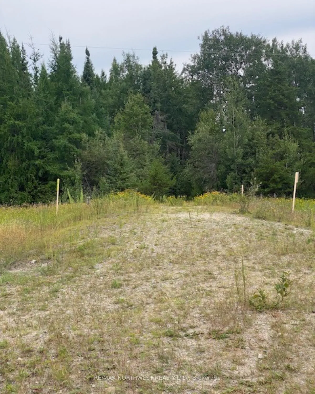 Photo 9 of Gaye Street, Kenora, Airport Road North — HOMEH