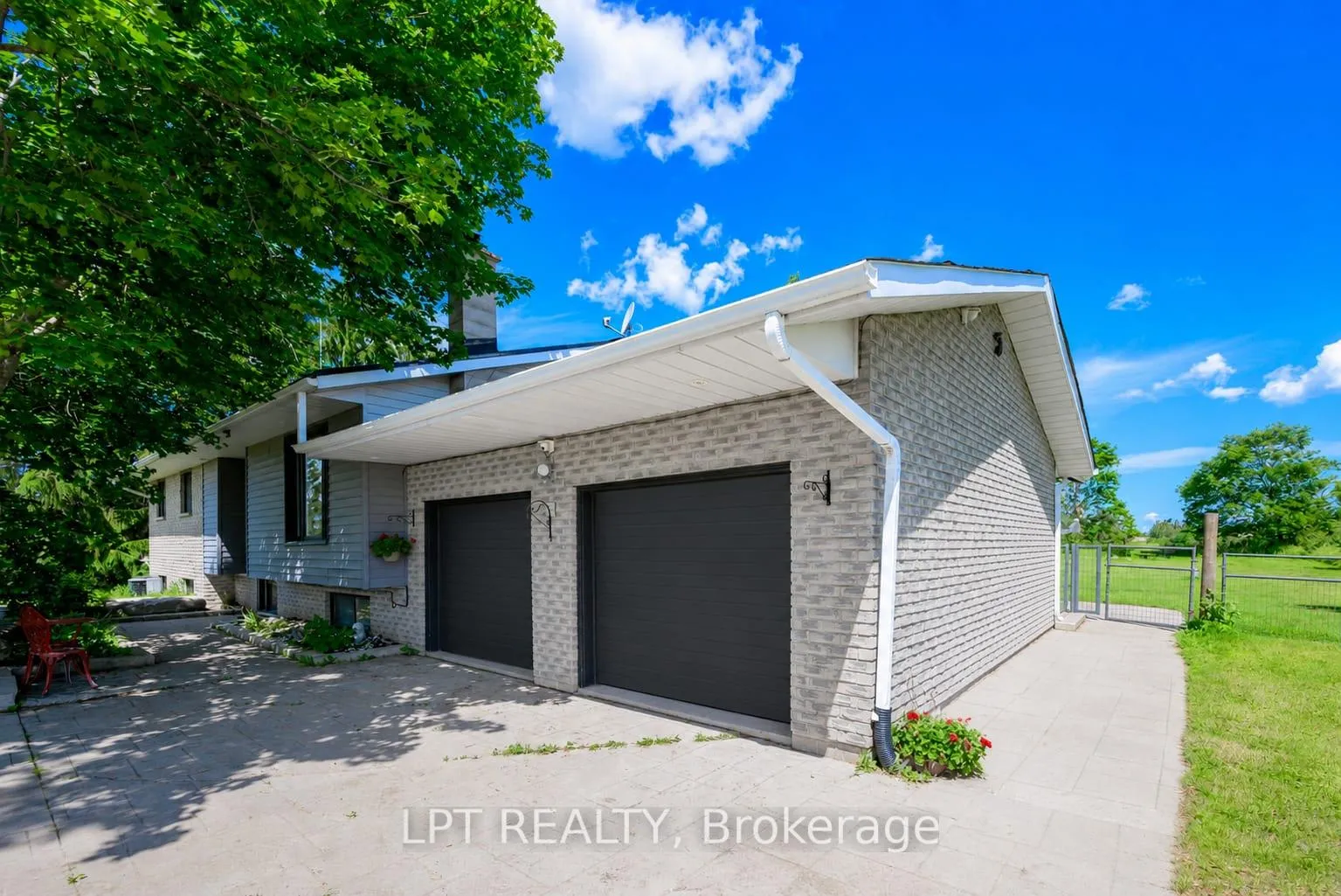 Photo 3 of 287 Lorneville Road, Kawartha Lakes, Eldon — HOMEH
