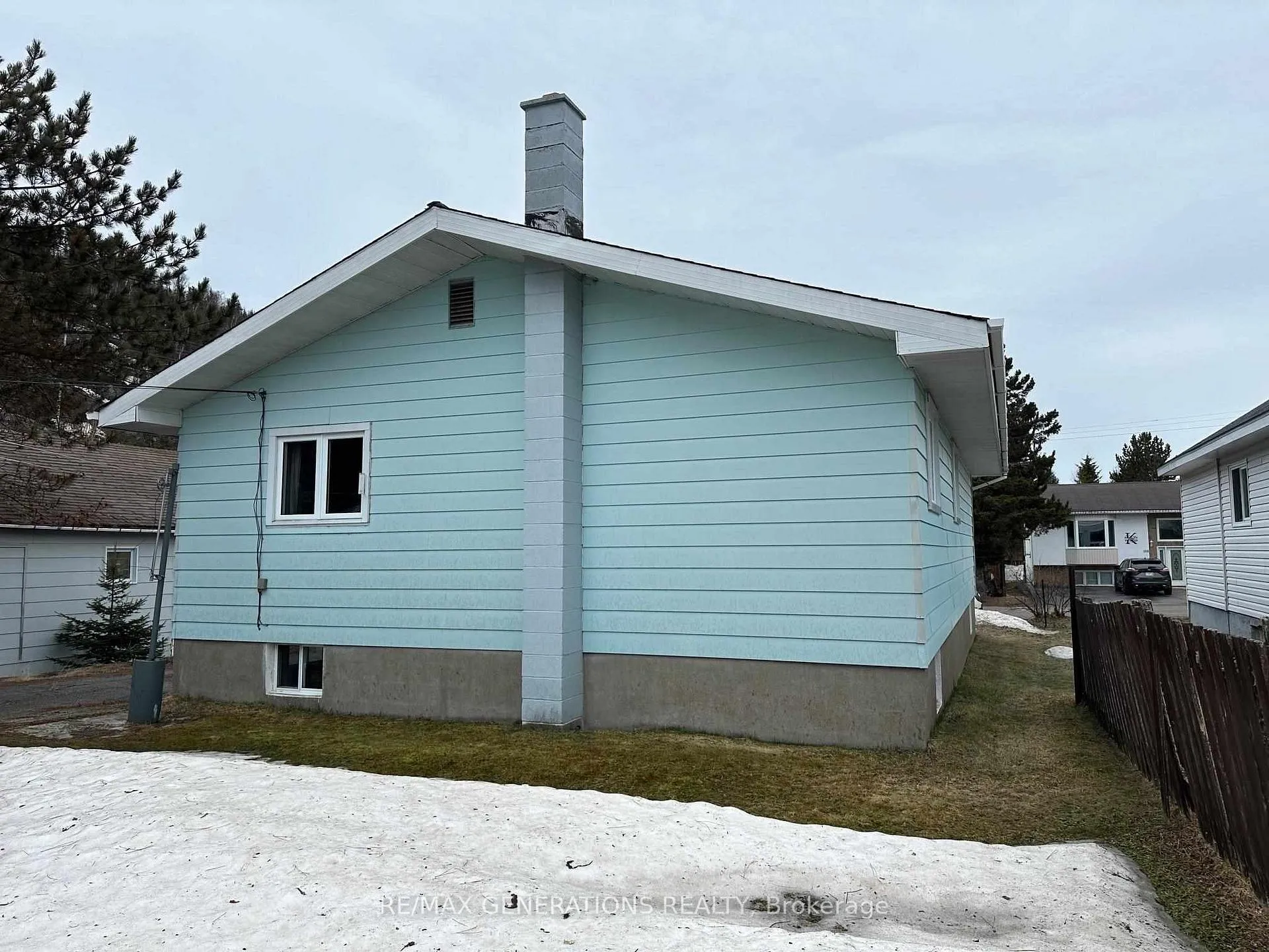 Photo 6 of 105 Columbia Street, Schreiber — HOMEH