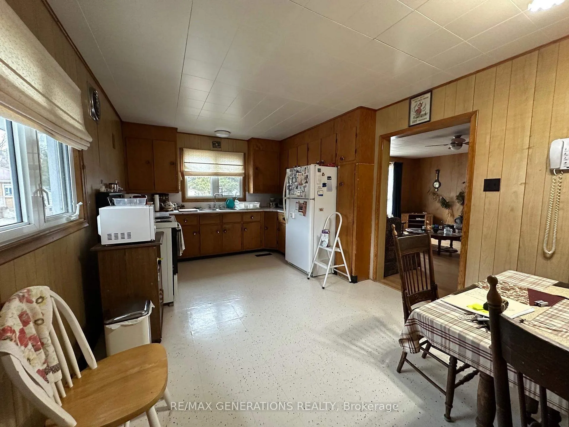 Photo 9 of 105 Columbia Street, Schreiber — HOMEH