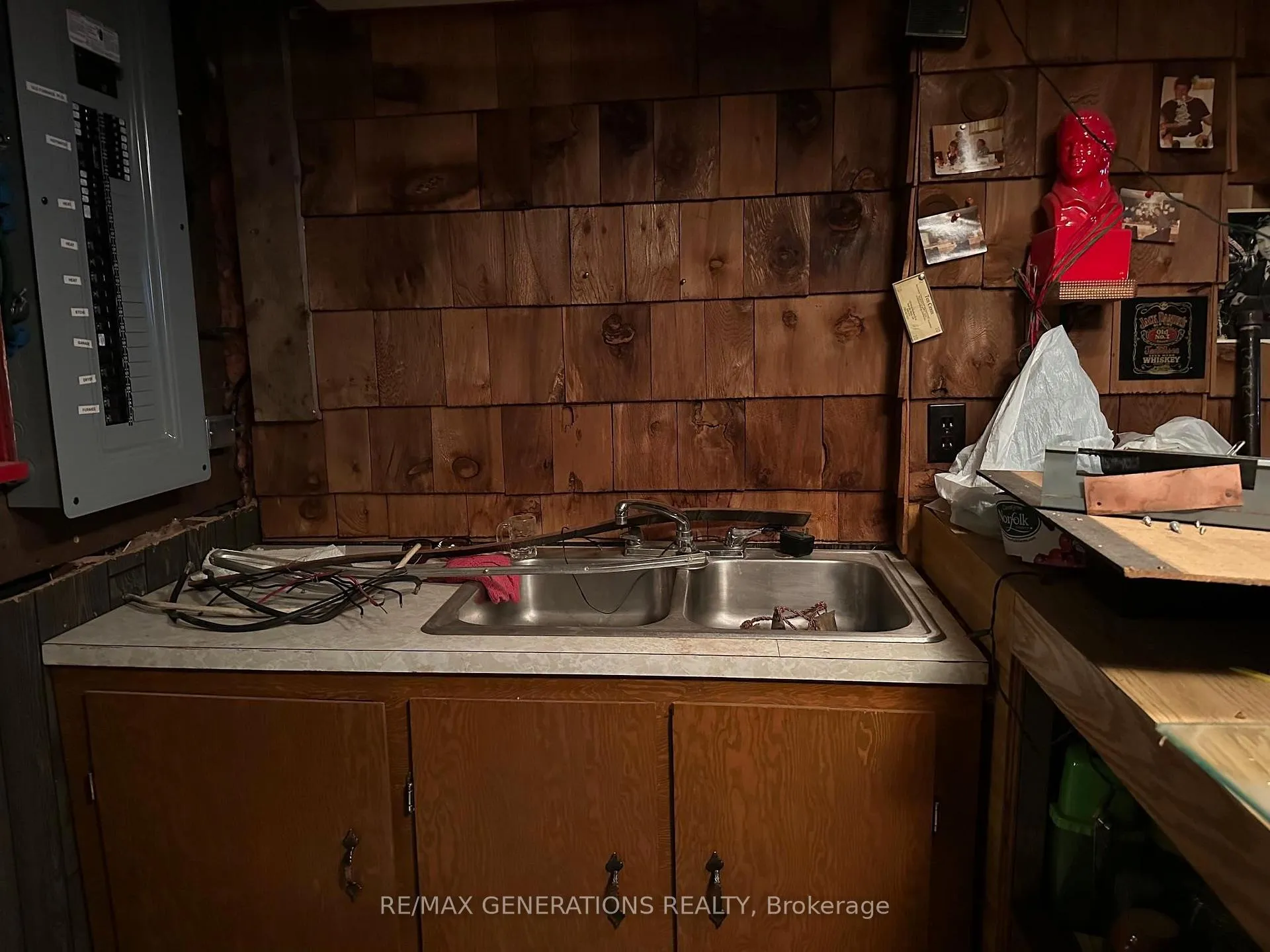 Photo 32 of 105 Columbia Street, Schreiber — HOMEH