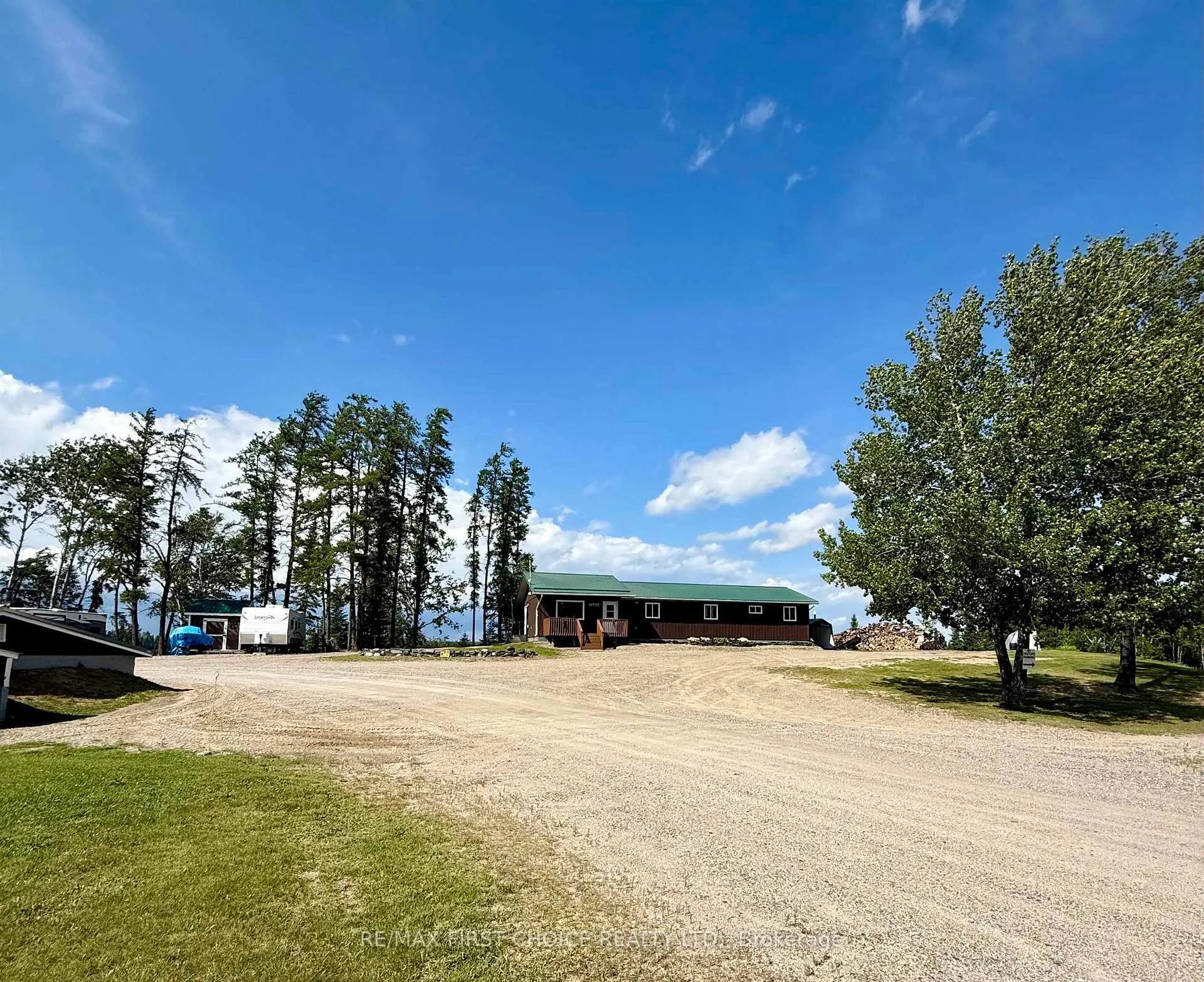 Photo 3 of 1216 Hwy 584, Greenstone, Geraldton — HOMEH