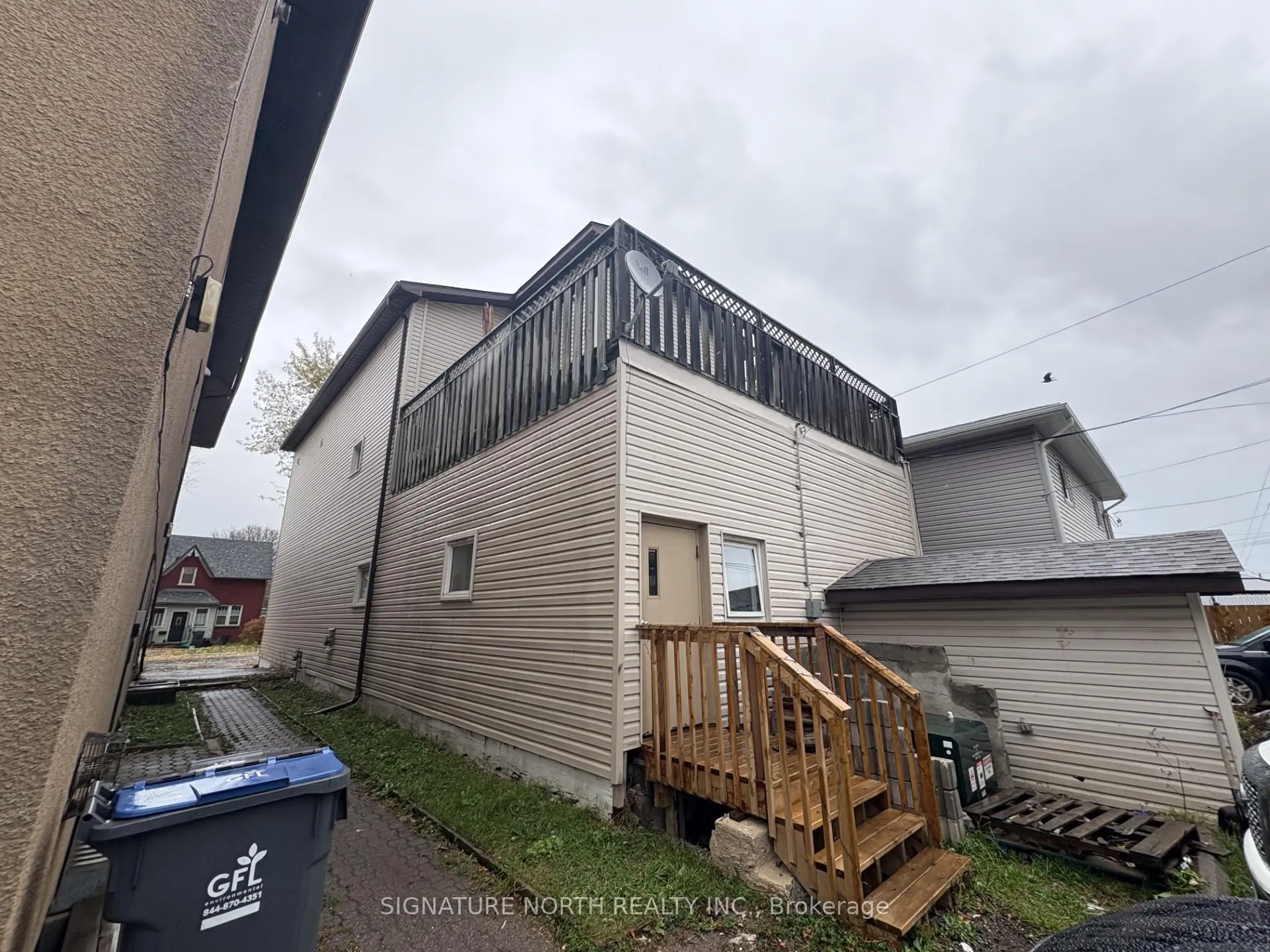 Photo 3 of 216 Leith, Thunder Bay, East End — HOMEH