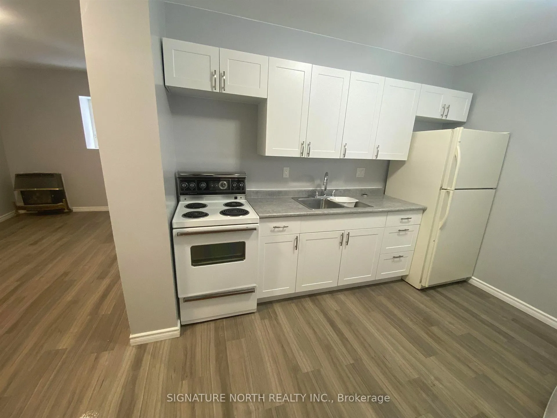 Photo 4 of 216 Leith, Thunder Bay, East End — HOMEH