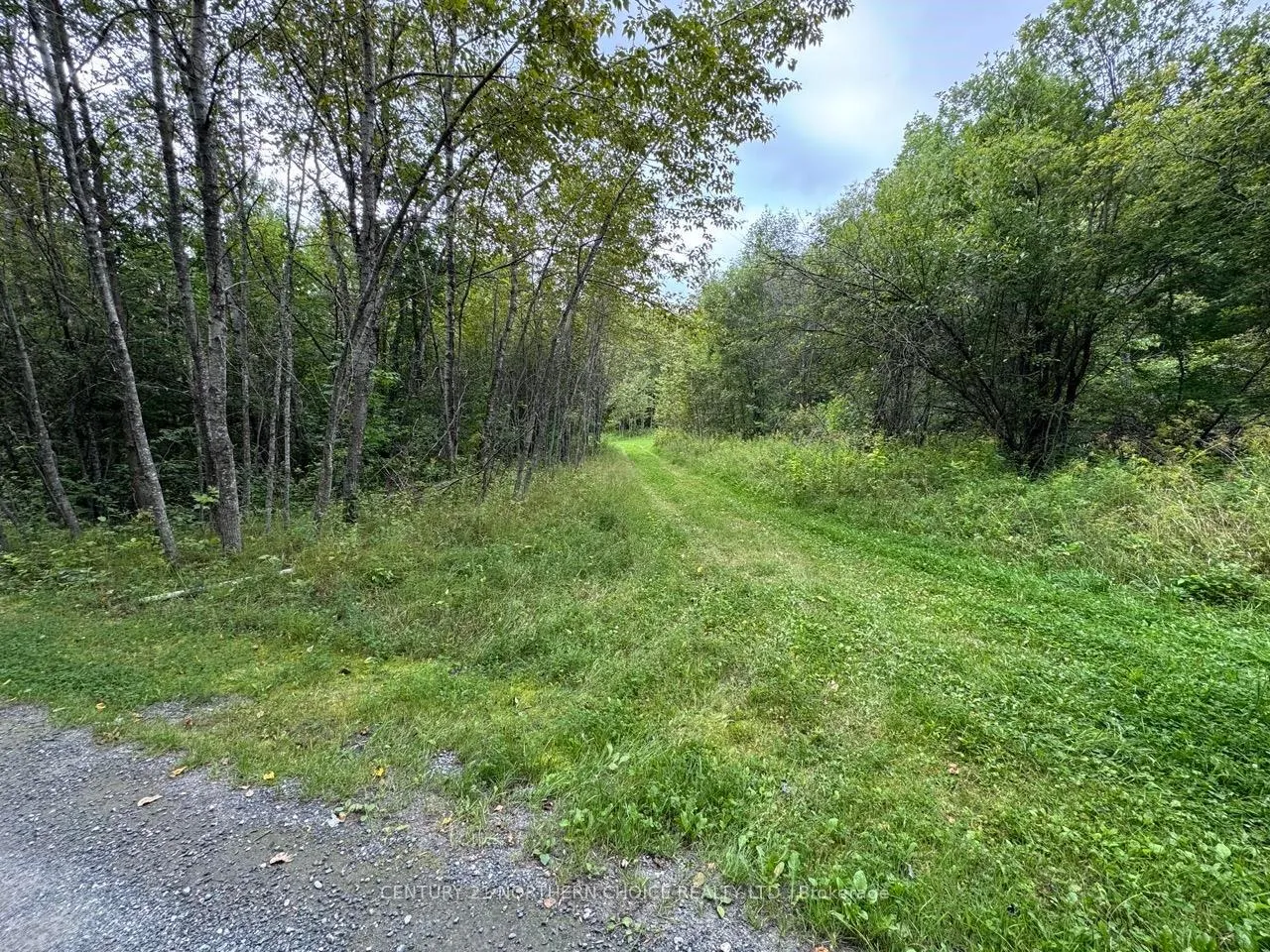 Photo 4 of PCL 16721 Sunset Drive, Fort Frances — HOMEH