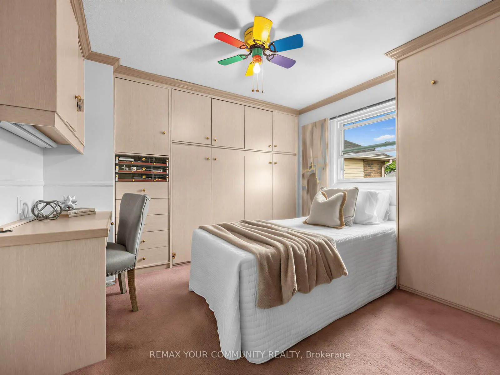 Photo 18 of 183 Lisa Crescent, Vaughan, Crestwood-Springfarm-Yorkhill — HOMEH