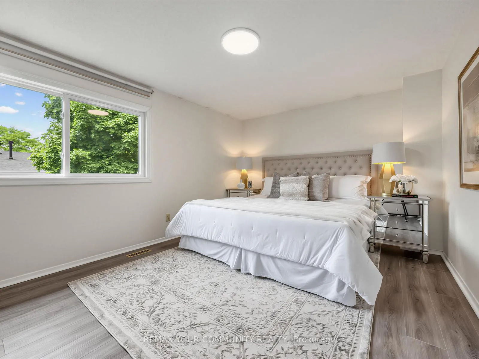 Photo 20 of 183 Lisa Crescent, Vaughan, Crestwood-Springfarm-Yorkhill — HOMEH