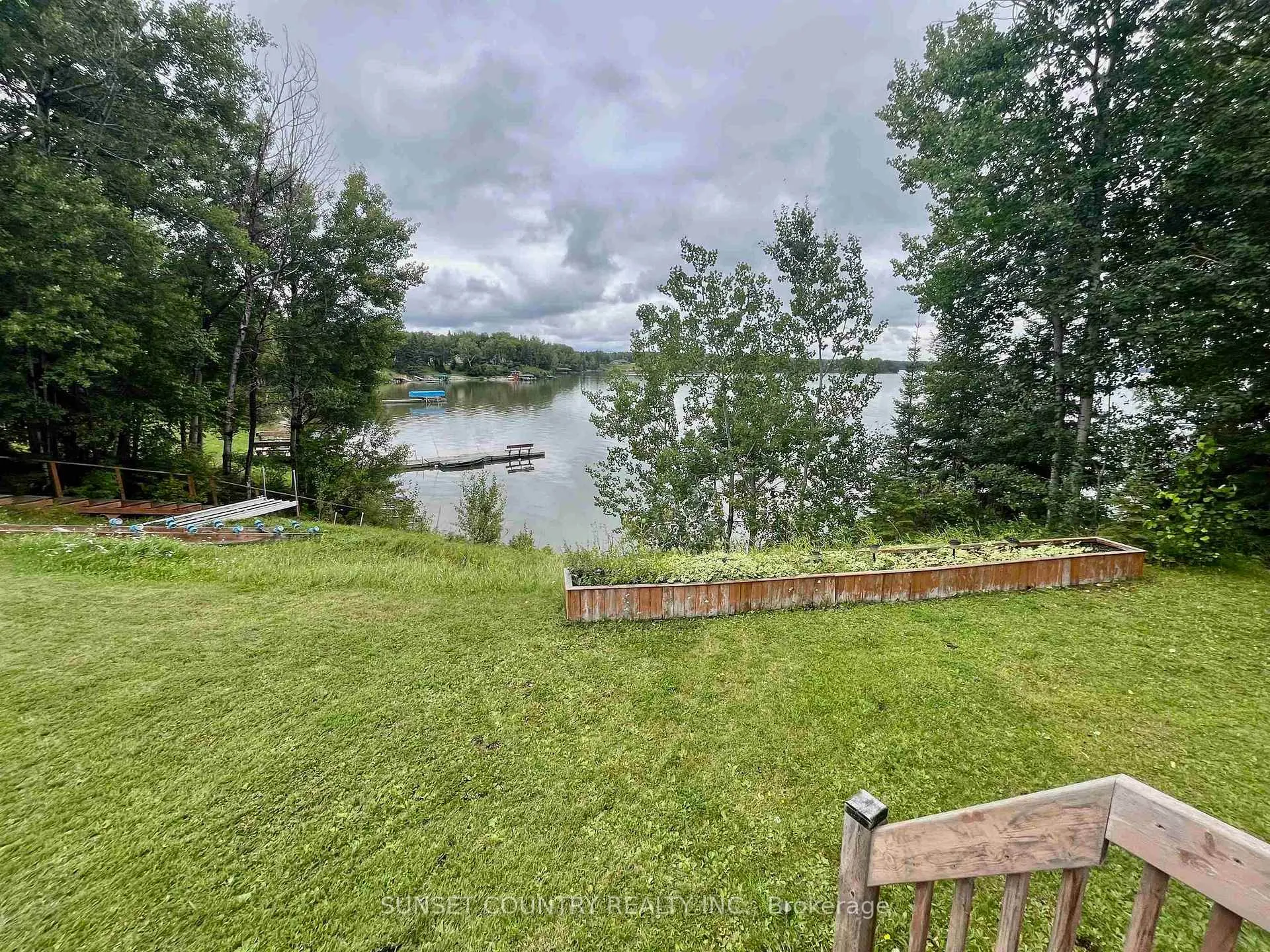 Photo 25 of 206 McMillan Crescent, Dryden, Barclay — HOMEH