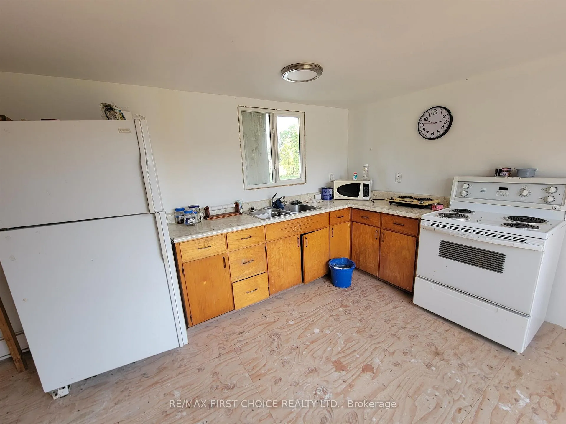 Photo 2 of 37 Jewett Rd, Morley — HOMEH