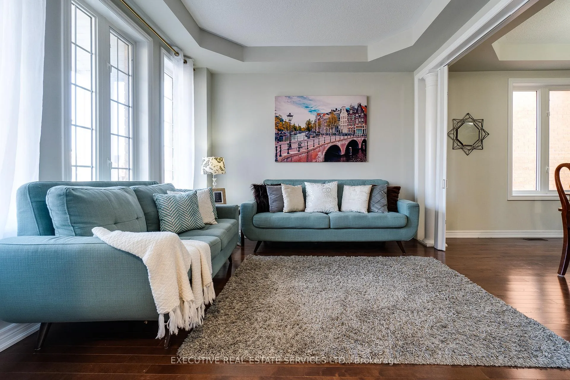 Photo 11 of 44 Moldovan Drive, Brampton, Sandringham-Wellington — HOMEH