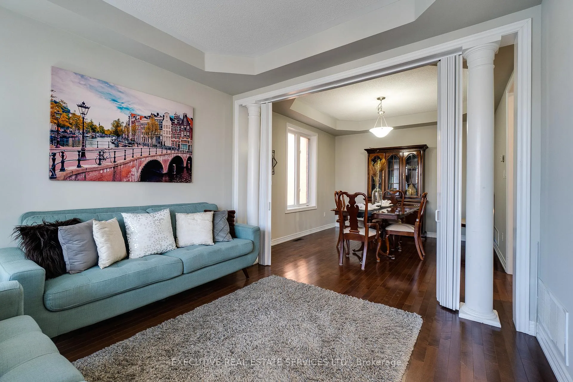 Photo 12 of 44 Moldovan Drive, Brampton, Sandringham-Wellington — HOMEH