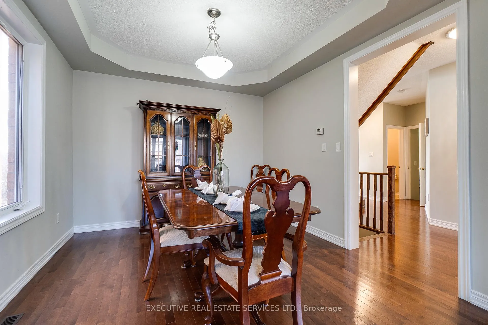 Photo 14 of 44 Moldovan Drive, Brampton, Sandringham-Wellington — HOMEH