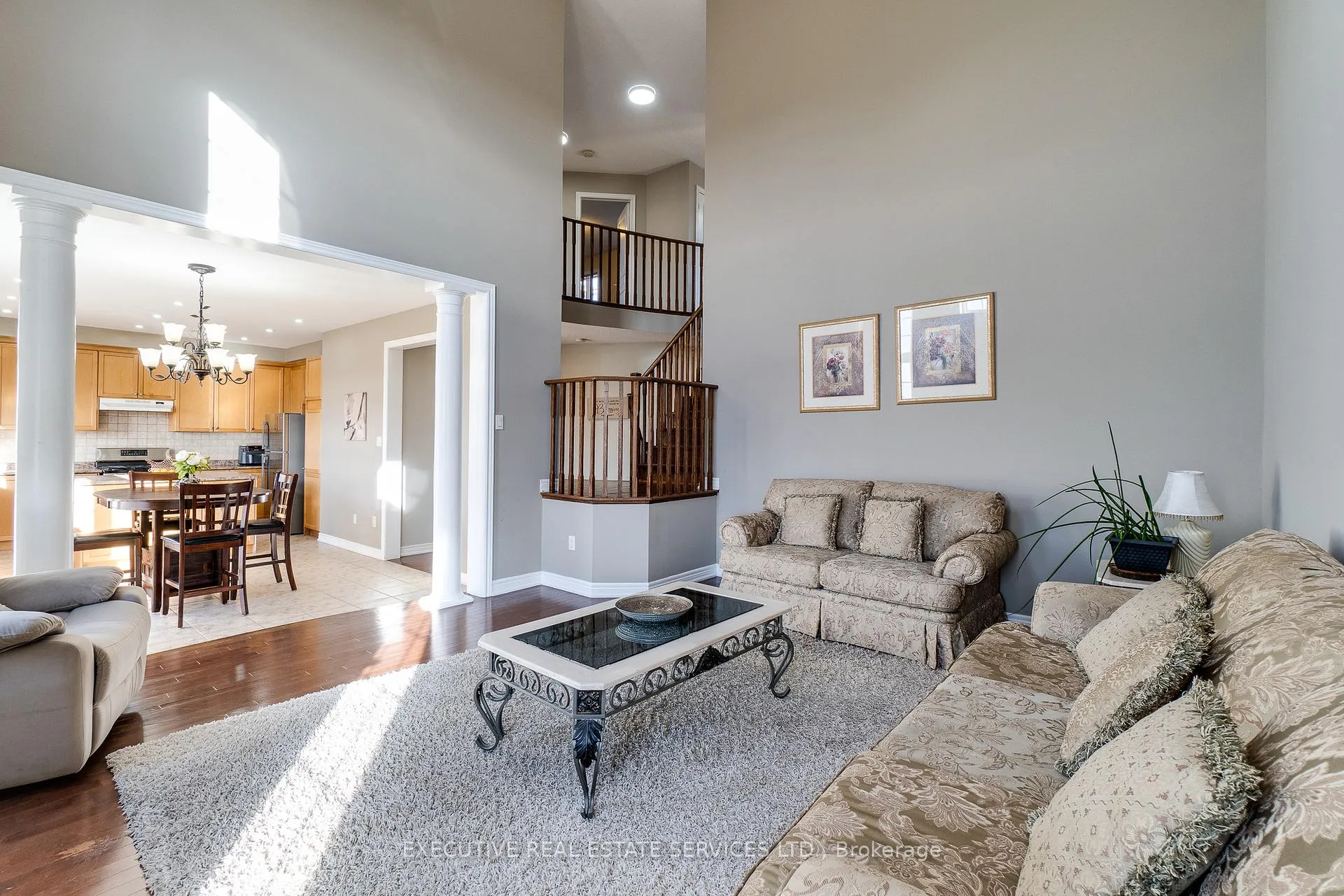 Photo 17 of 44 Moldovan Drive, Brampton, Sandringham-Wellington — HOMEH