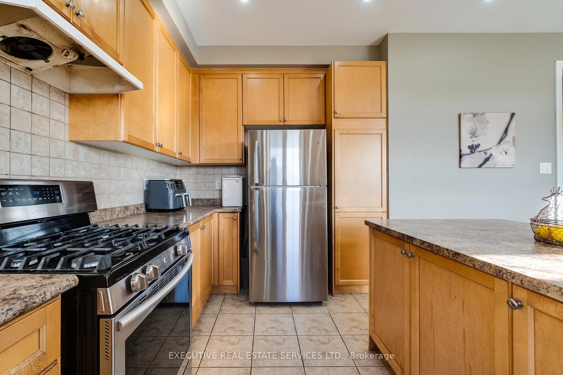 Photo 21 of 44 Moldovan Drive, Brampton, Sandringham-Wellington — HOMEH