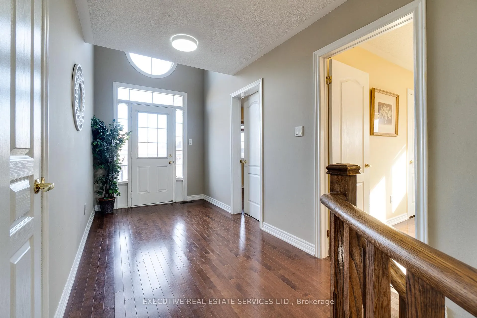 Photo 25 of 44 Moldovan Drive, Brampton, Sandringham-Wellington — HOMEH