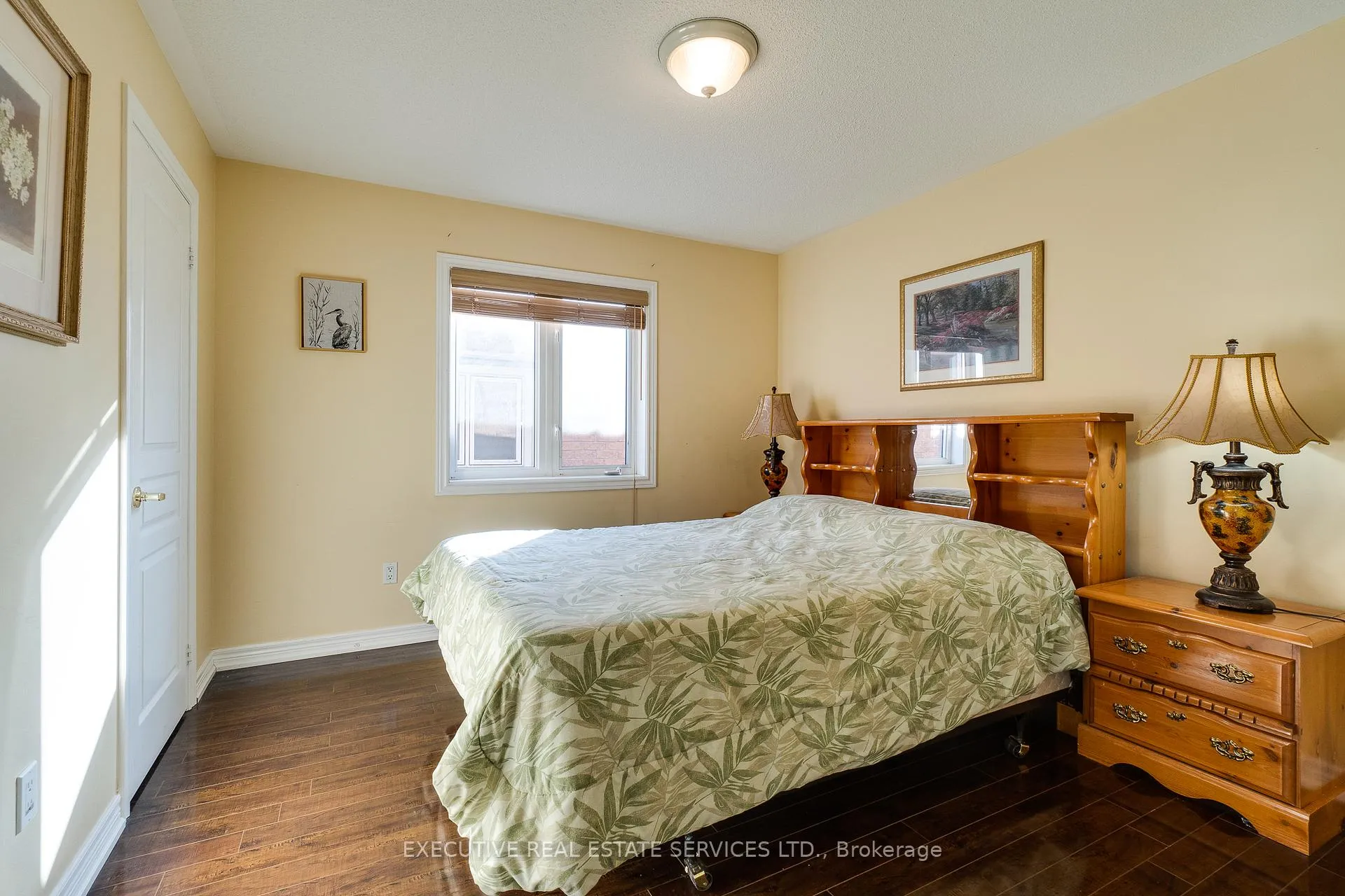 Photo 31 of 44 Moldovan Drive, Brampton, Sandringham-Wellington — HOMEH