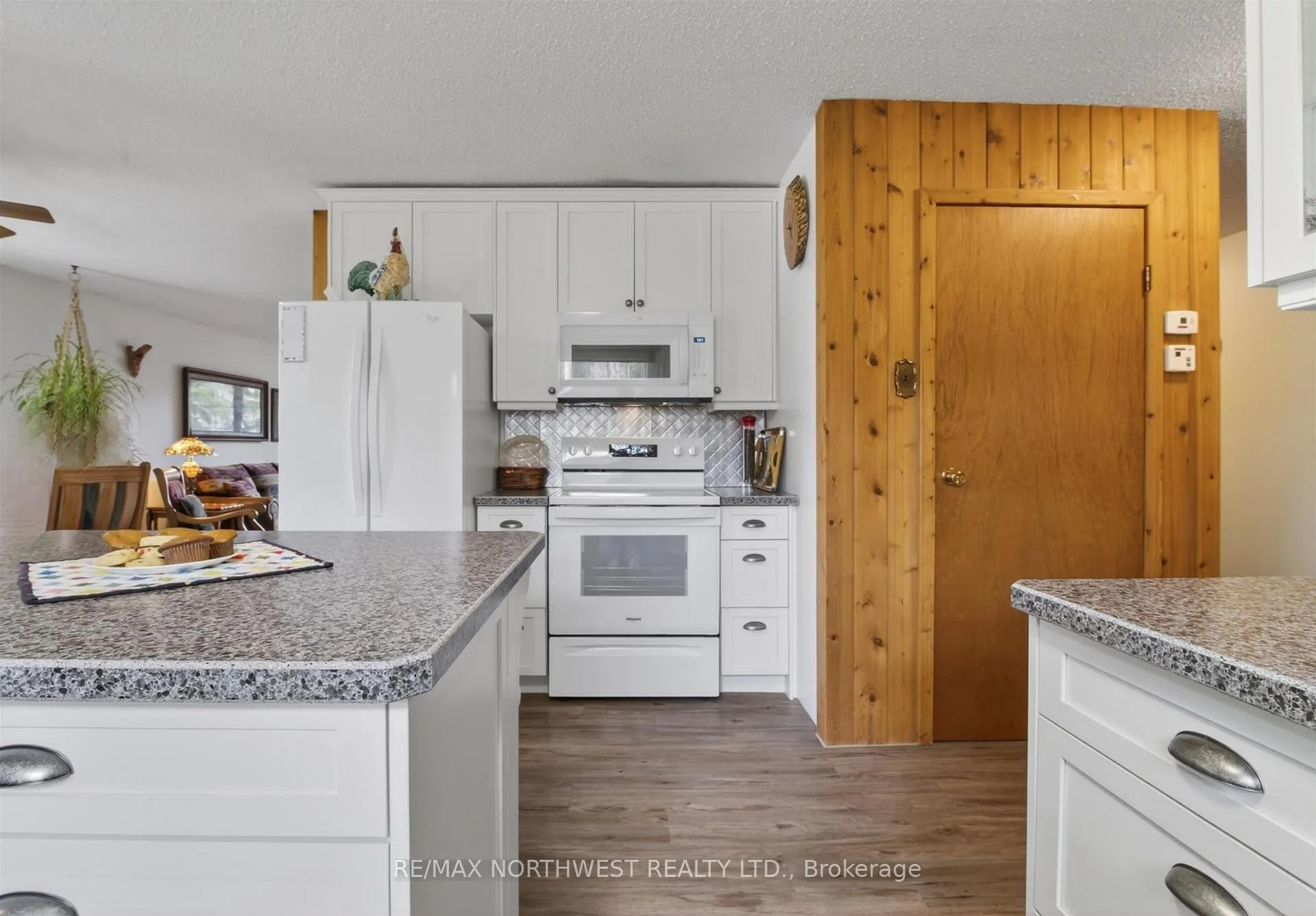 Photo 14 of 2353 Reddit Road, Kenora, Redditt Road East — HOMEH