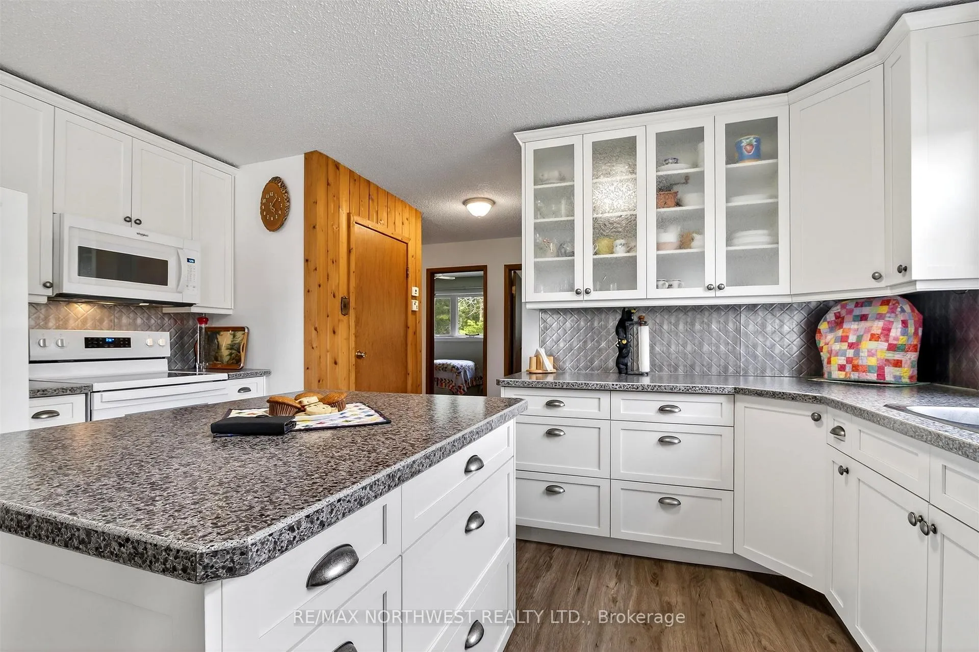 Photo 16 of 2353 Reddit Road, Kenora, Redditt Road East — HOMEH